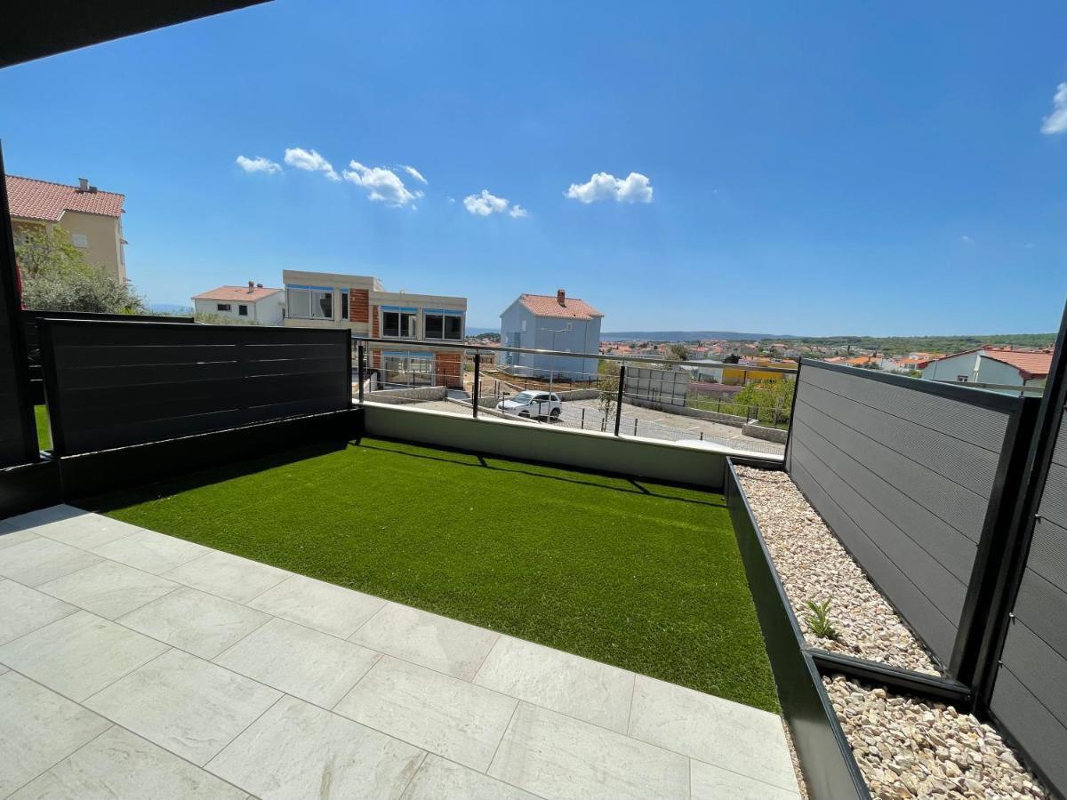 Lux Nanea Apartment Krk Town Eksteriør billede