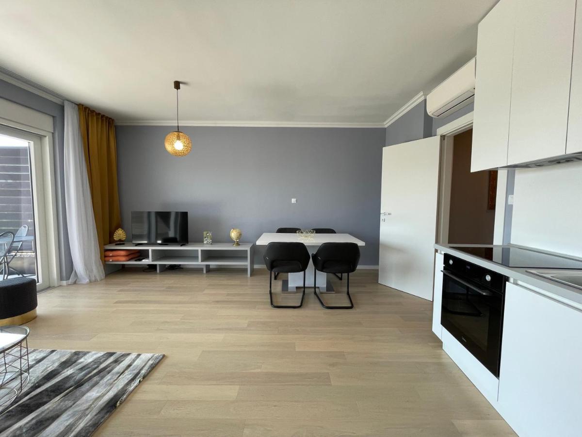 Lux Nanea Apartment Krk Town Eksteriør billede