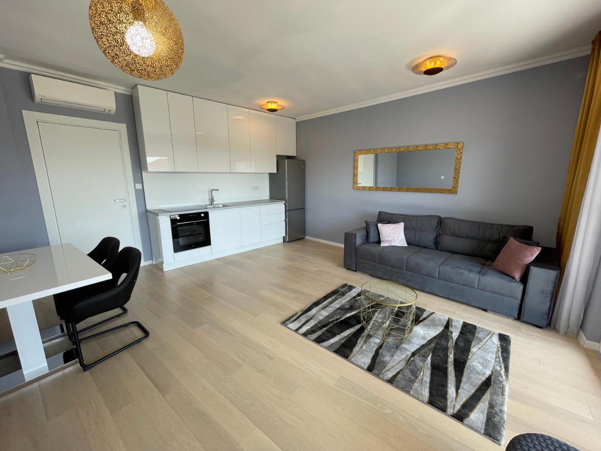 Lux Nanea Apartment Krk Town Eksteriør billede